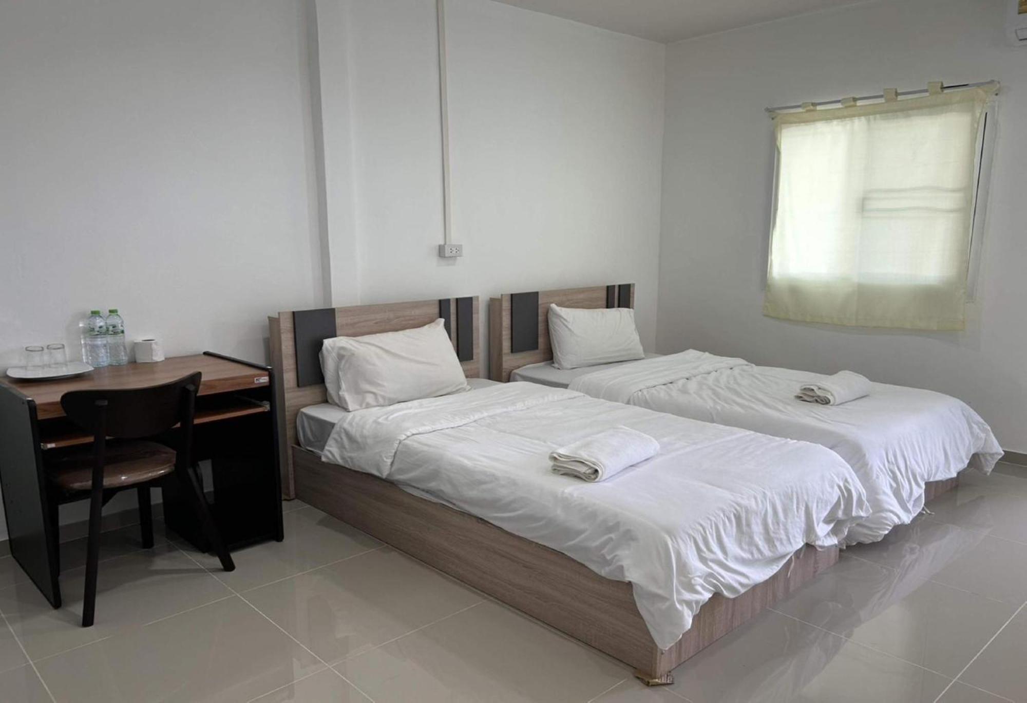Collection O To The Sea Resort Thailand 纳仲天 外观 照片